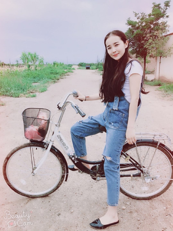 陈曦呀的第六张照片--东莞相亲服务中心