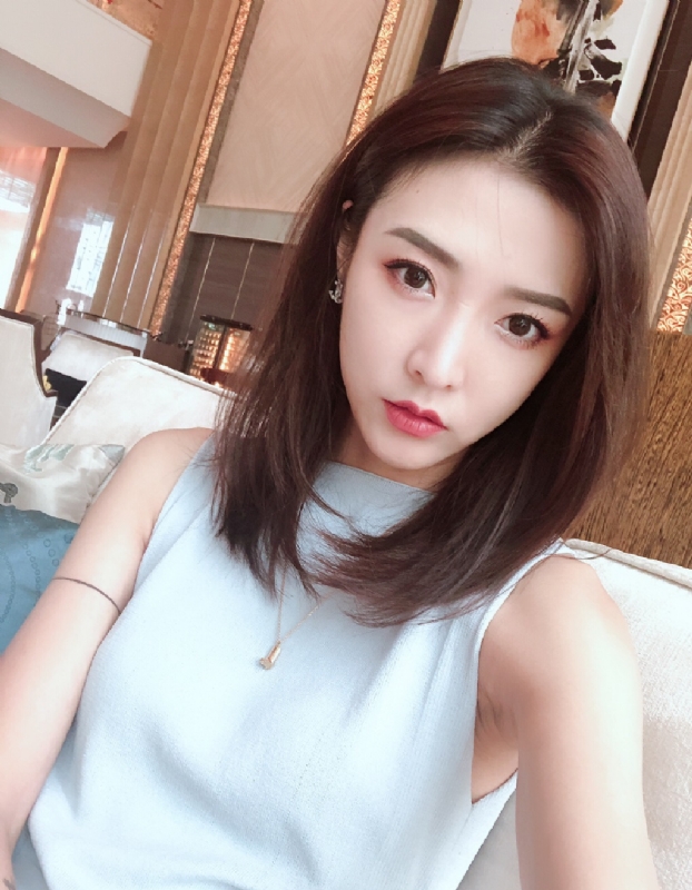 嘉嘉的第一张照片--东莞相亲服务中心