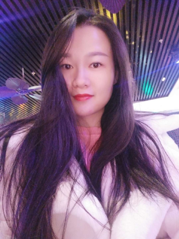 婉瑩的第三张照片--东莞相亲服务中心