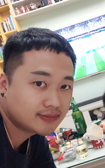 枫叶的第一张照片--东莞相亲服务中心