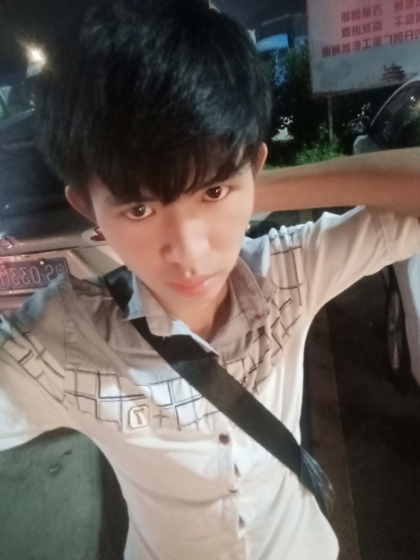 杨哥的第一张照片--东莞相亲服务中心