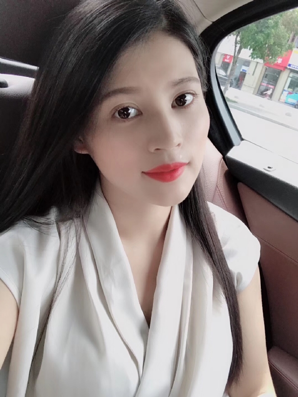 玲子的第一张照片--东莞相亲服务中心
