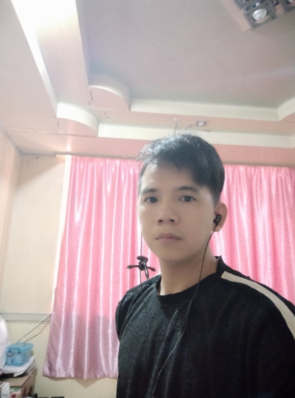 三月天的第一张照片--东莞相亲服务中心