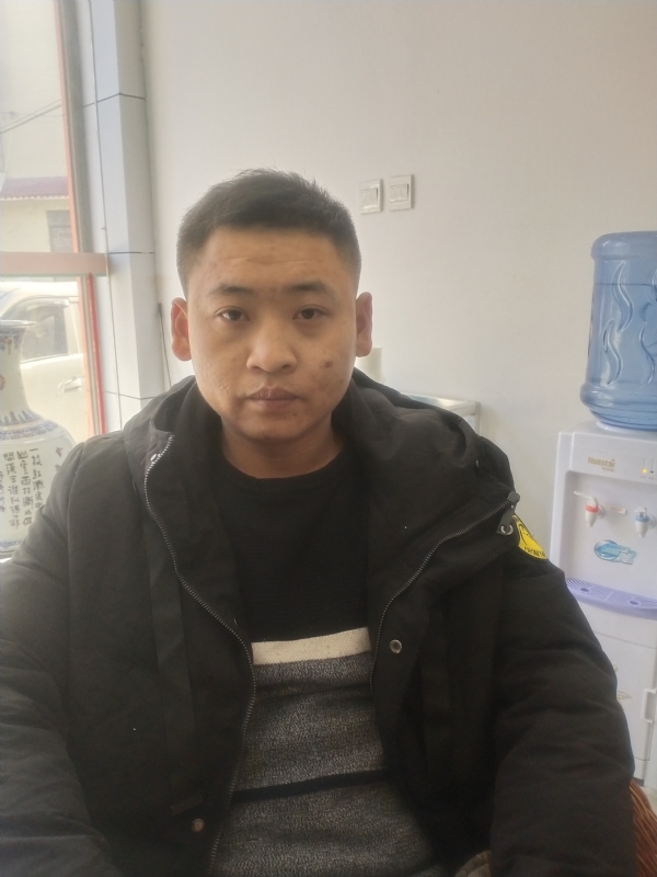 瞿波的第一张照片--东莞相亲服务中心