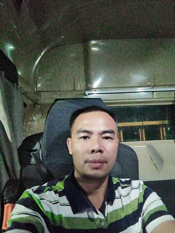 疯一般的爱恋的第一张照片--东莞相亲服务中心