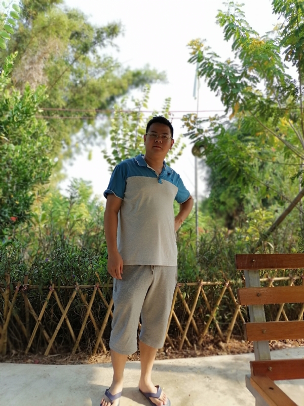 细水长流的第一张照片--东莞相亲服务中心