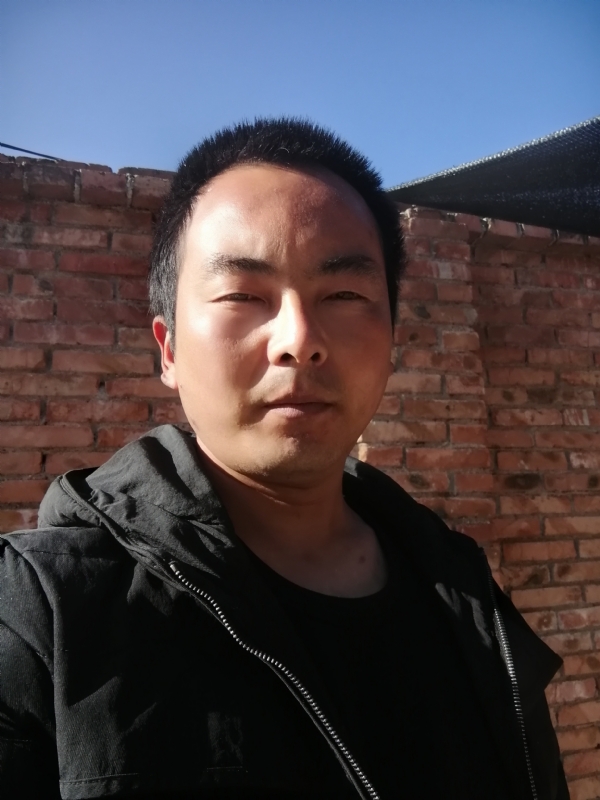 流年寂寞了谁的容颜的第一张照片--东莞相亲服务中心