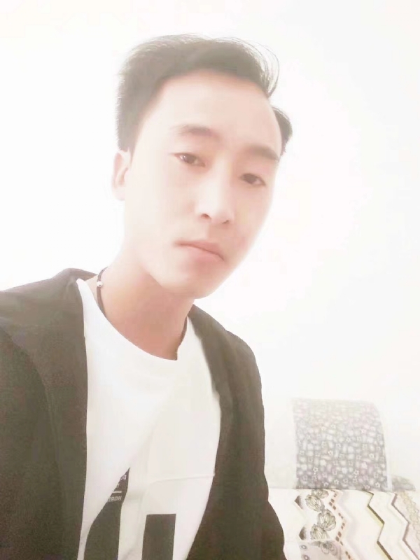 萧艺的第一张照片--东莞相亲服务中心