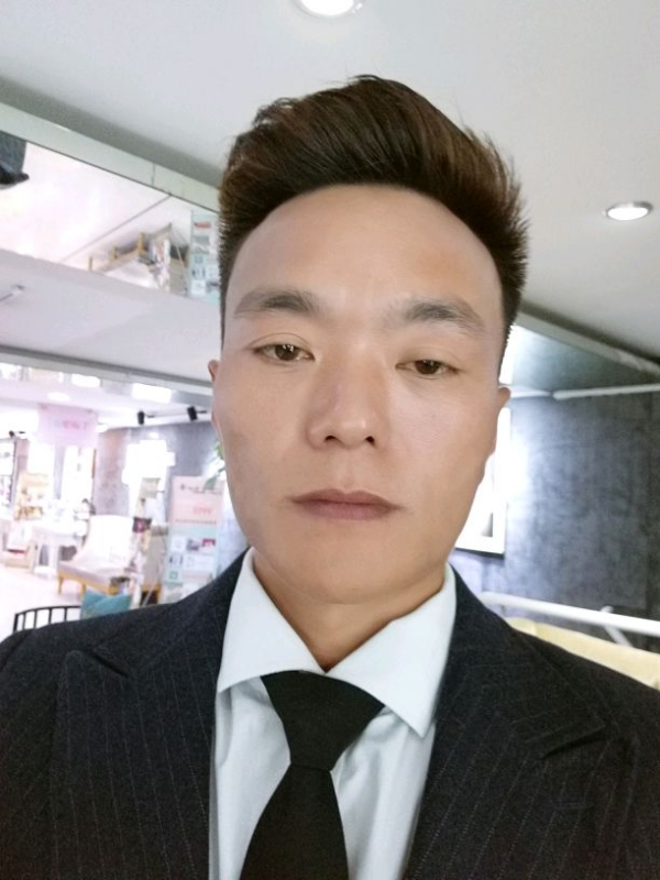 醉酒的蝴蝶的第一张照片--东莞相亲服务中心