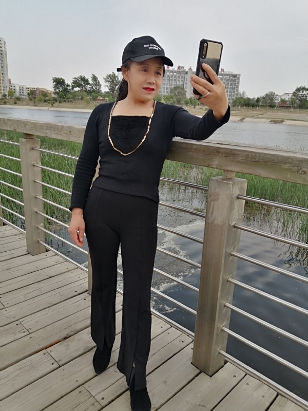阳光你好的第四张照片--东莞相亲服务中心
