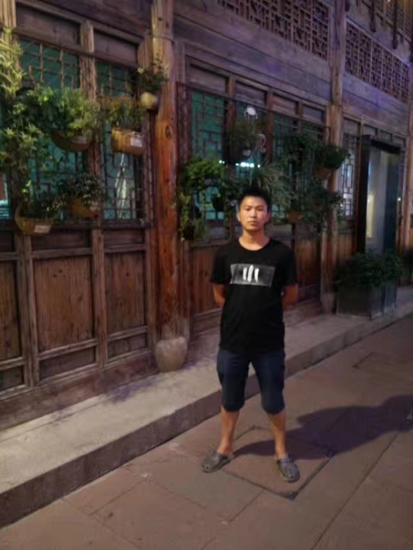 回忆的第一张照片--东莞相亲服务中心