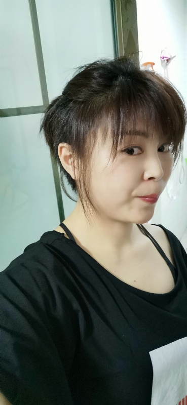 木槿的第一张照片--东莞相亲服务中心