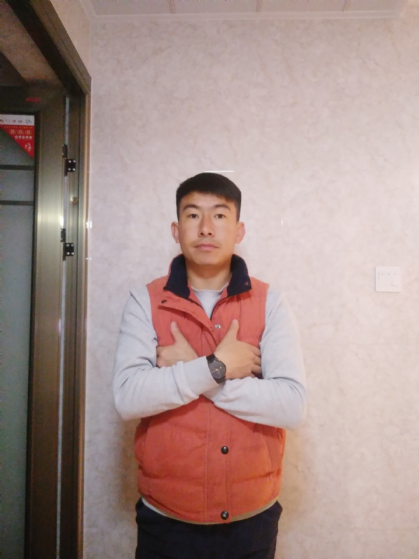 石林小伙的第一张照片--东莞相亲服务中心