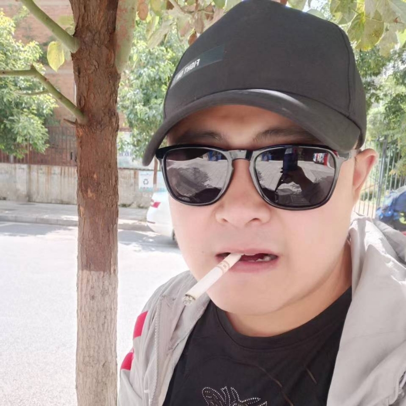 瞄小七的第一张照片--东莞相亲服务中心