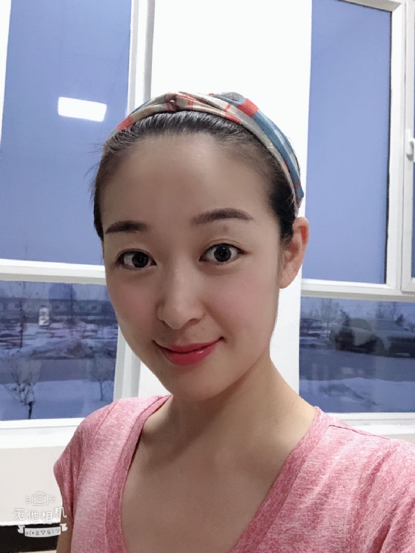 浅笑的第一张照片--东莞相亲服务中心