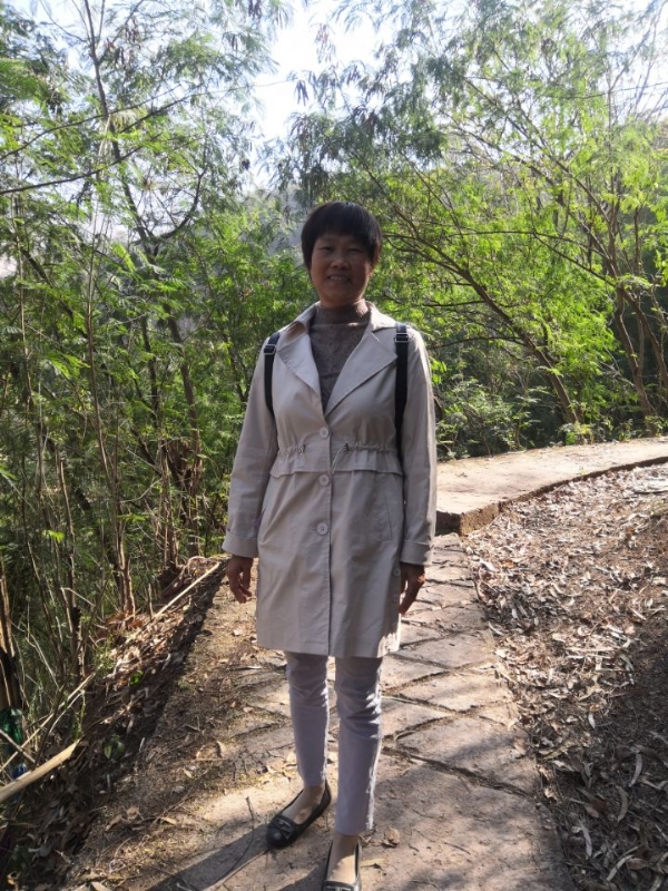 兰草的第一张照片--东莞相亲服务中心