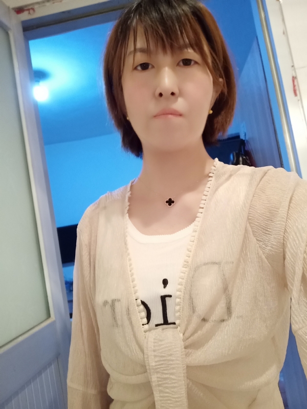 芬儿的第四张照片--东莞相亲服务中心