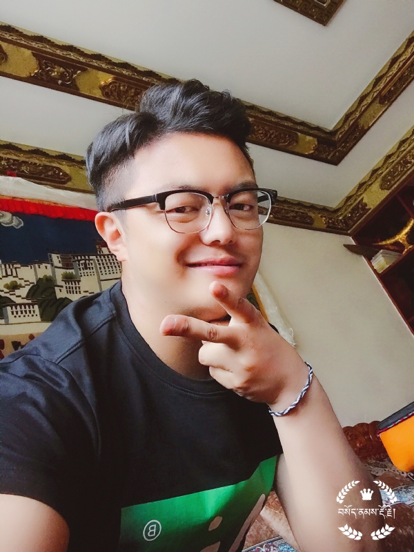 橙男的第四张照片--东莞相亲服务中心