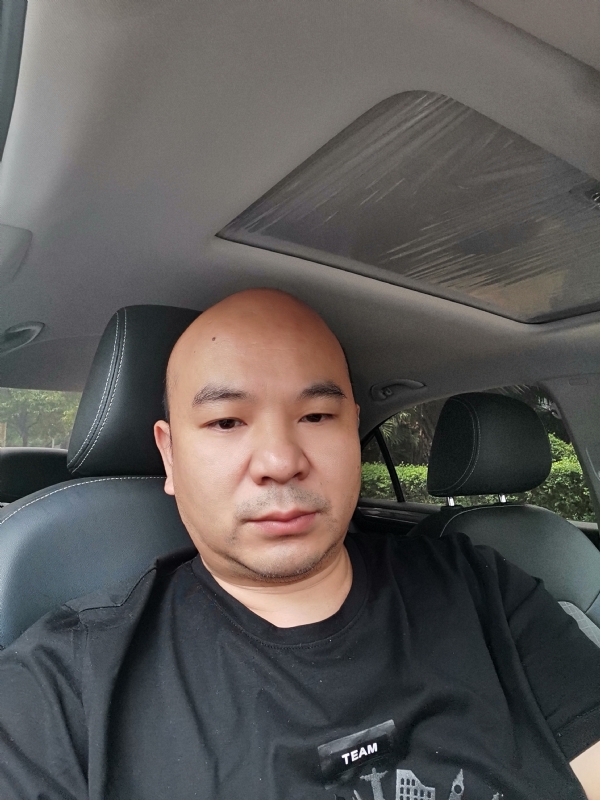 爷们已经老了的第一张照片--东莞相亲服务中心