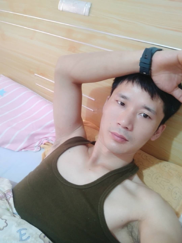 平凡之路的第一张照片--东莞相亲服务中心