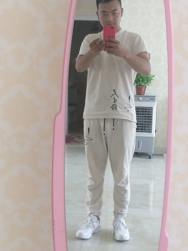 一天一根烟的第一张照片--东莞相亲服务中心