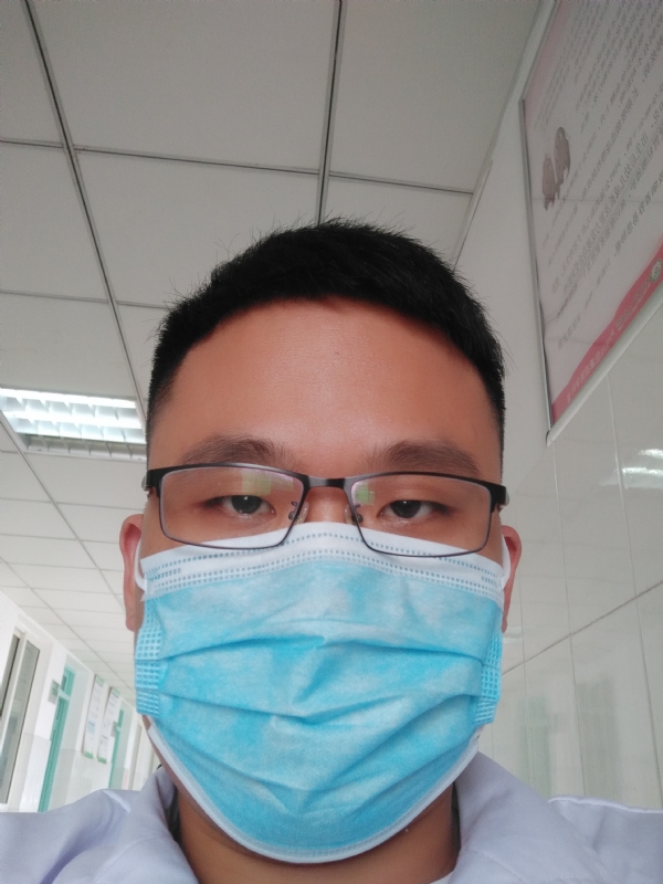 风轻云淡的第一张照片--东莞相亲服务中心