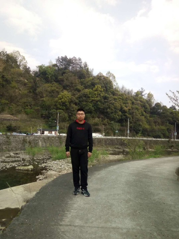 等着上钩的鱼的第一张照片--东莞相亲服务中心