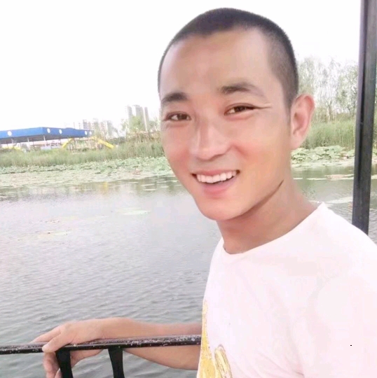为你等候的第二张照片--东莞相亲服务中心