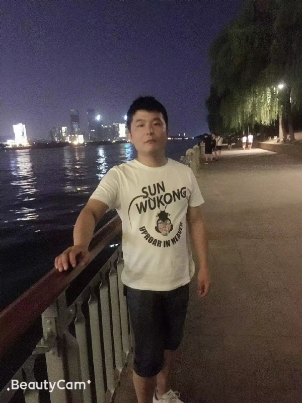 古月的第一张照片--东莞相亲服务中心