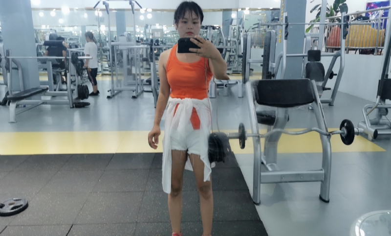爱你的妞的第一张照片--东莞相亲服务中心