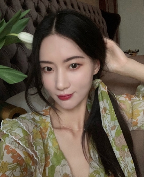 倾城的第一张照片--东莞相亲服务中心