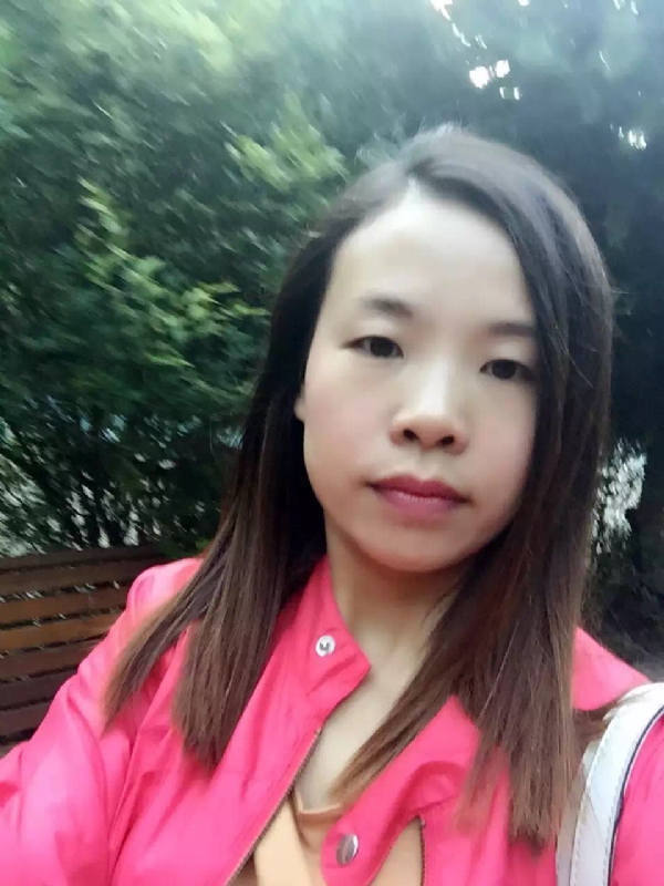 褪色的回忆的第一张照片--东莞相亲服务中心
