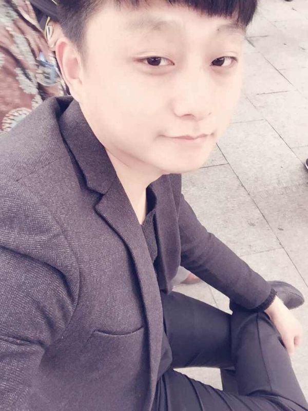 我姓徐缺难解你心绪的第一张照片--东莞相亲服务中心