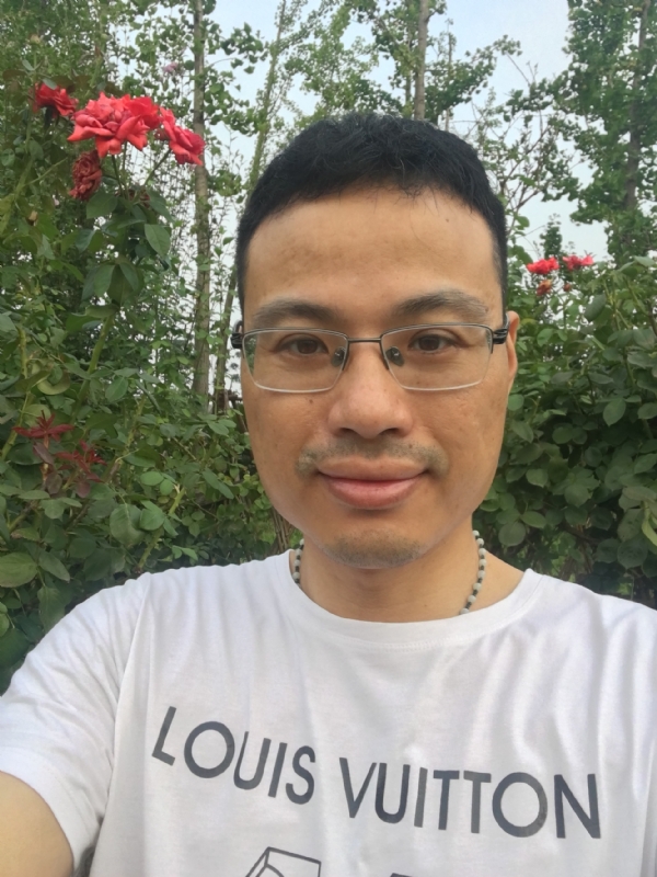牛仔哥的第二张照片--东莞相亲服务中心