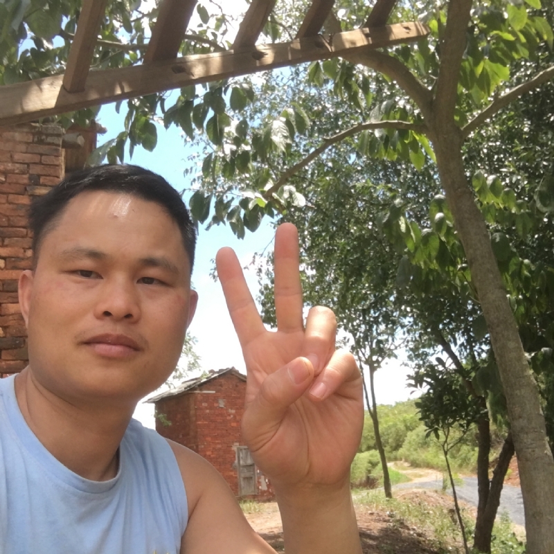 郴州王婆说媒的第一张照片--东莞相亲服务中心