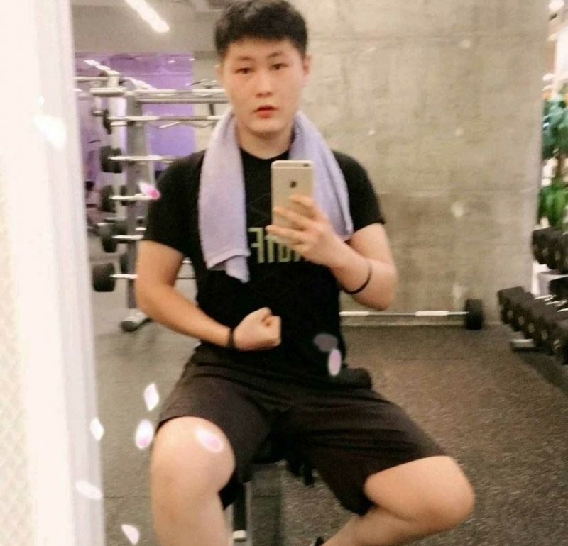 晚婚的第一张照片--东莞相亲服务中心