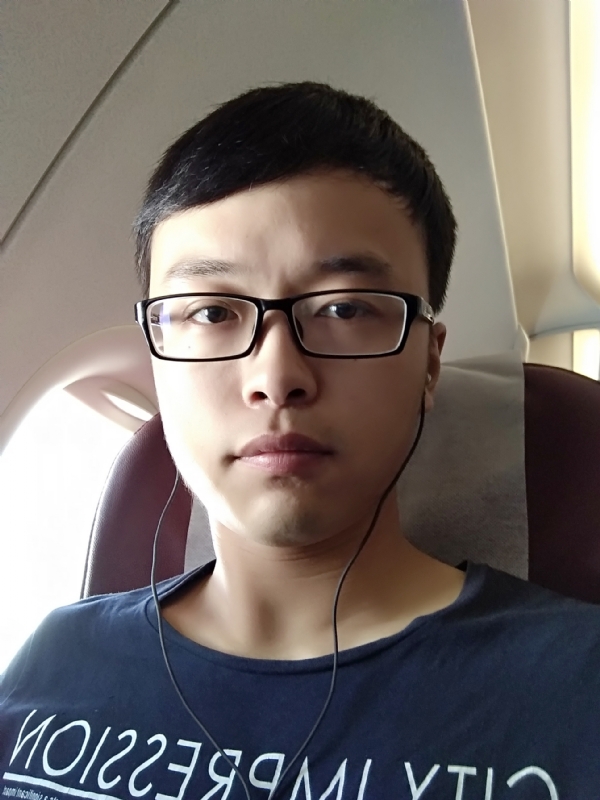 在水一方的第二张照片--东莞相亲服务中心