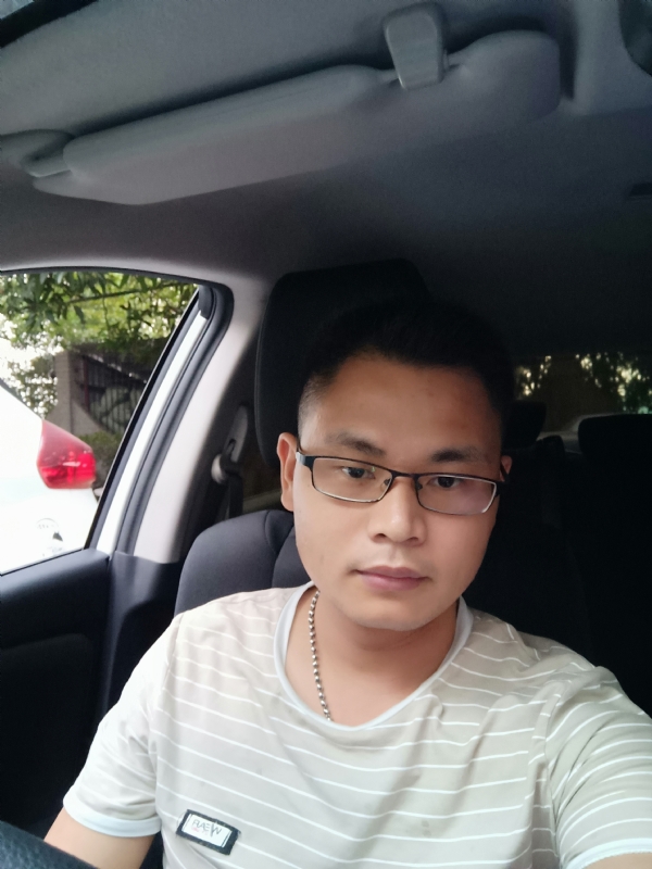 水明的第一张照片--东莞相亲服务中心