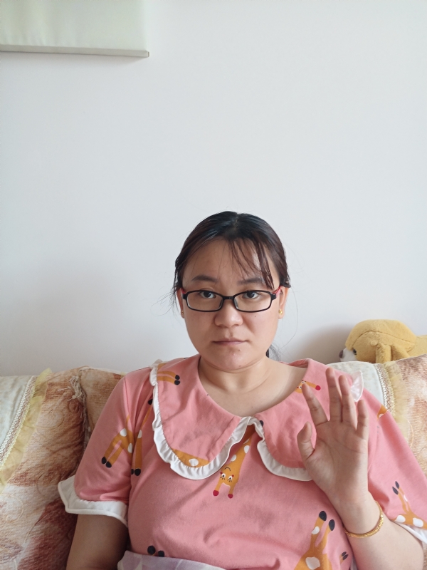 块块的第二张照片--东莞相亲服务中心
