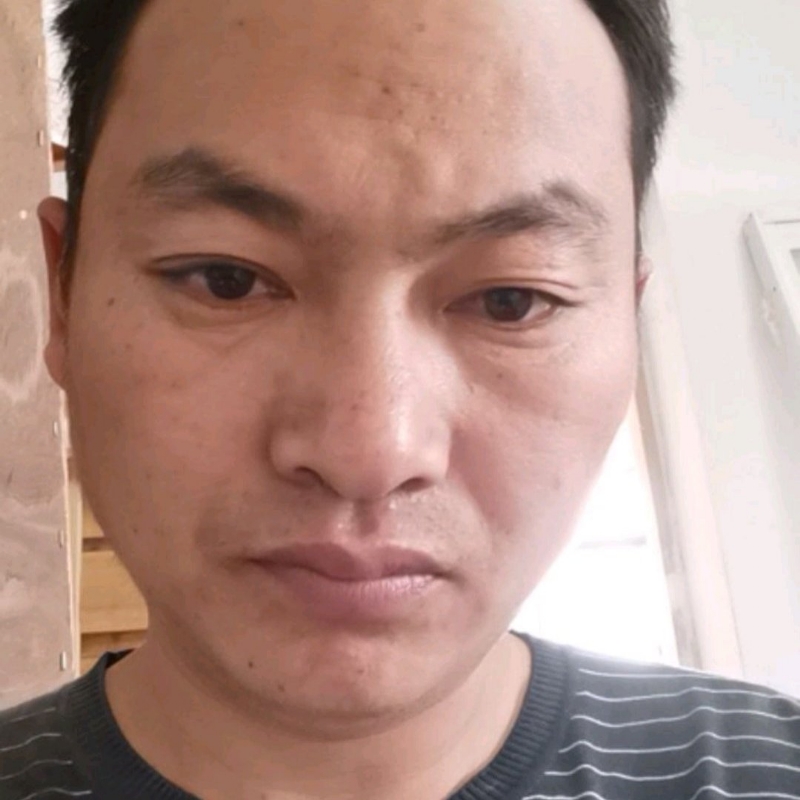 黎离的第一张照片--东莞相亲服务中心