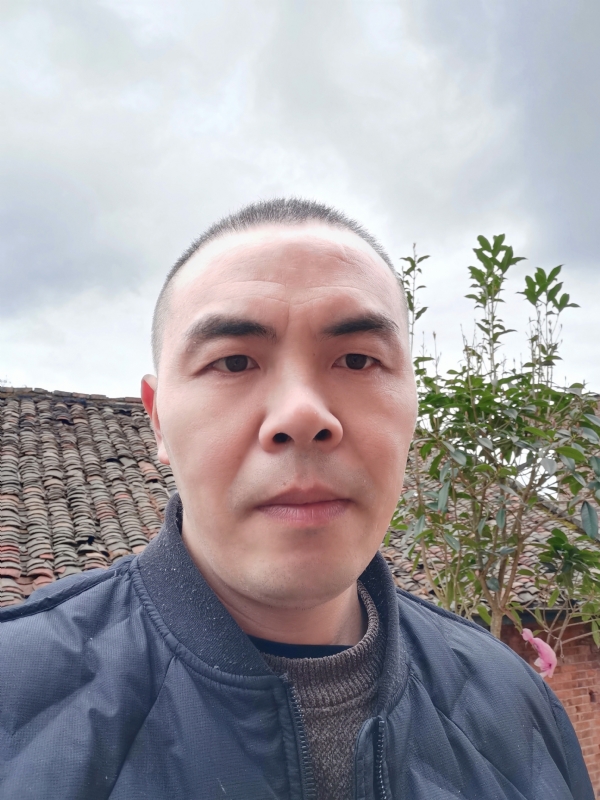 无悔的第一张照片--东莞相亲服务中心
