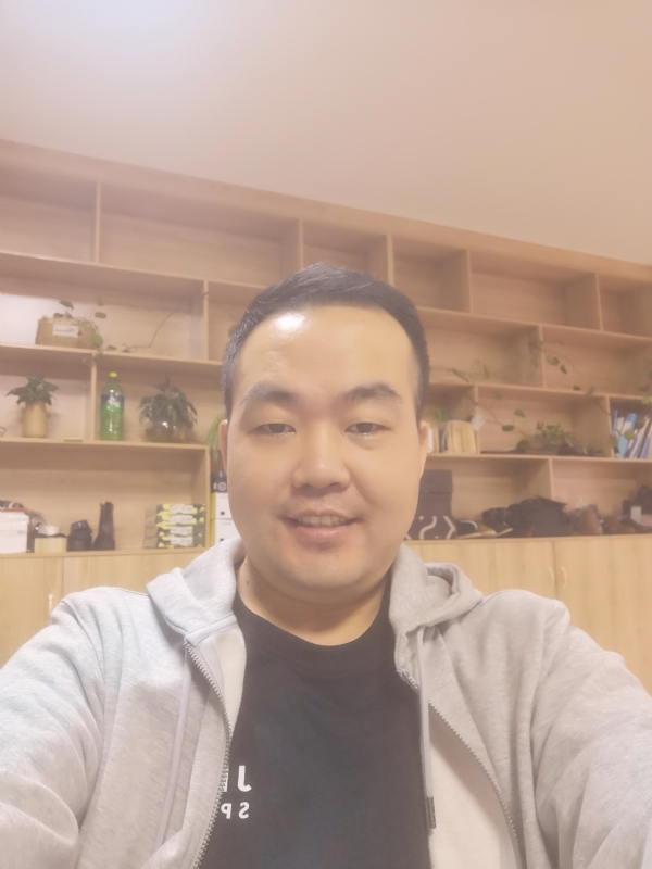 carl的第一张照片--东莞相亲服务中心