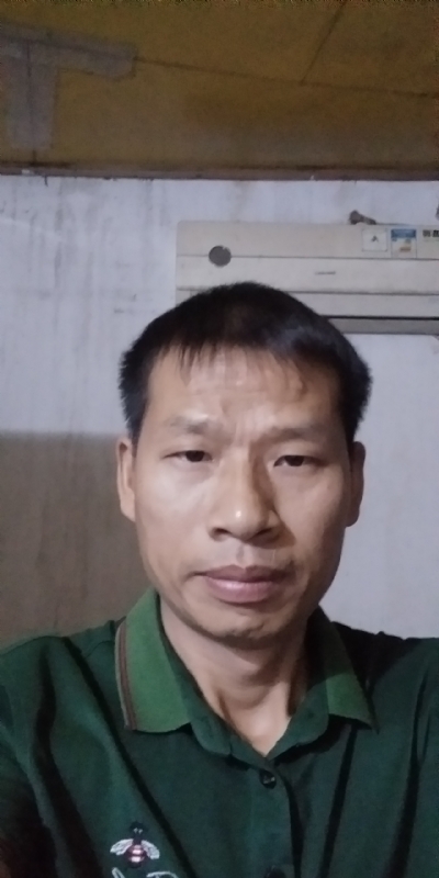 执着跋涉的第三张照片--东莞相亲服务中心
