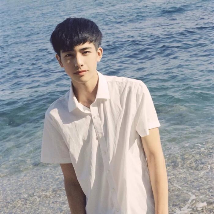啊巴啊巴的第一张照片--东莞相亲服务中心