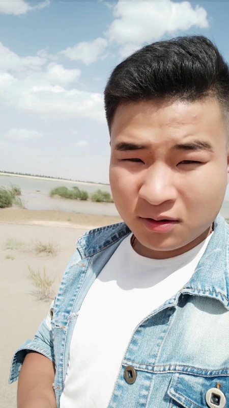 王强的第一张照片--东莞相亲服务中心