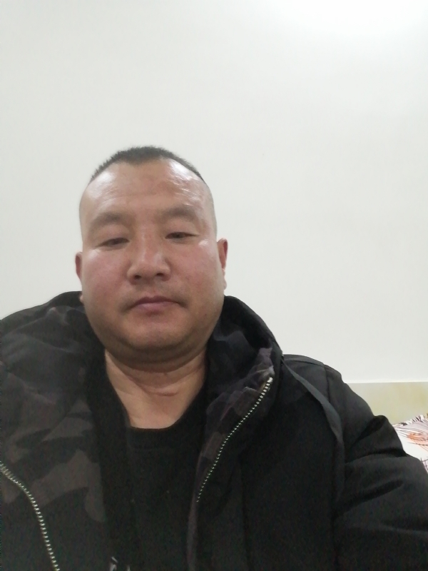 肖小江的第一张照片--东莞相亲服务中心