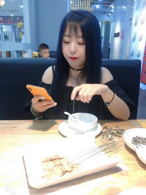程程的第一张照片--东莞相亲服务中心