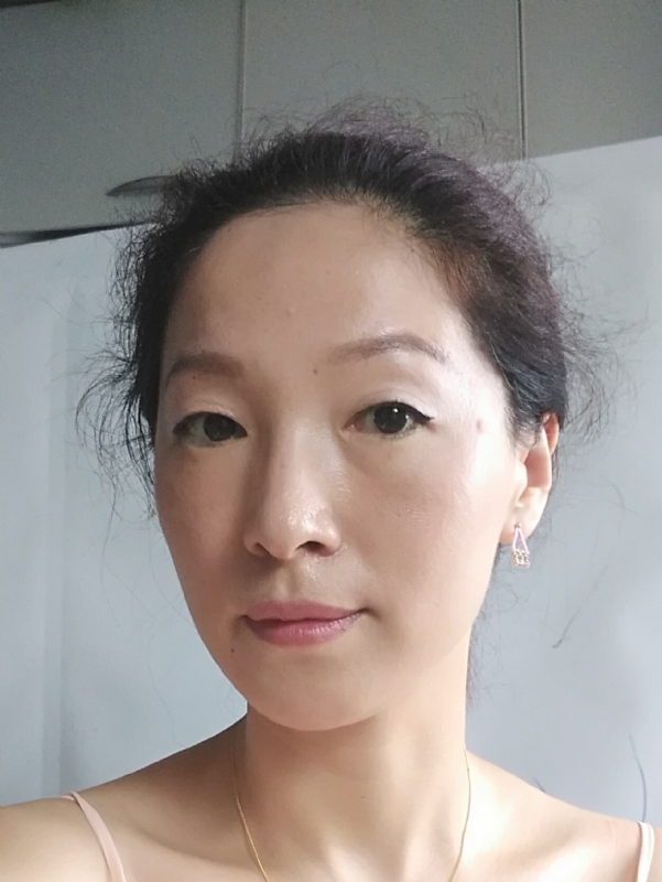 彼岸花的第一张照片--东莞相亲服务中心