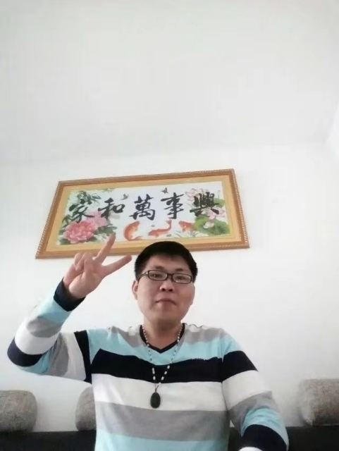 快乐就好的第一张照片--东莞相亲服务中心