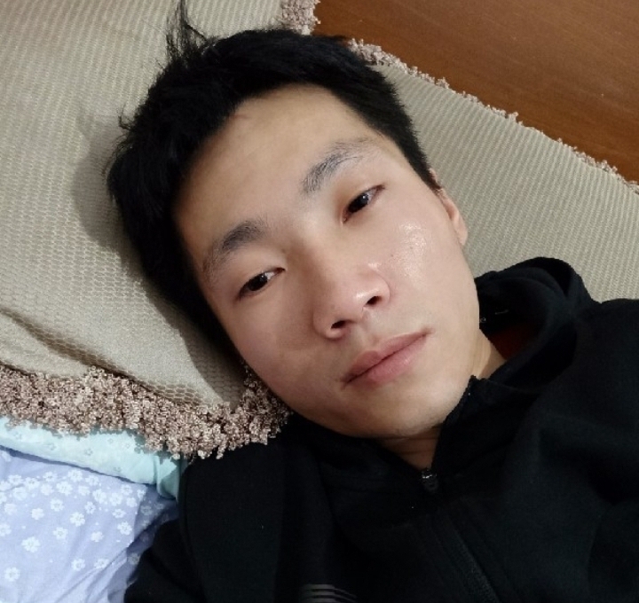 老鼠爱上猫的第一张照片--东莞相亲服务中心